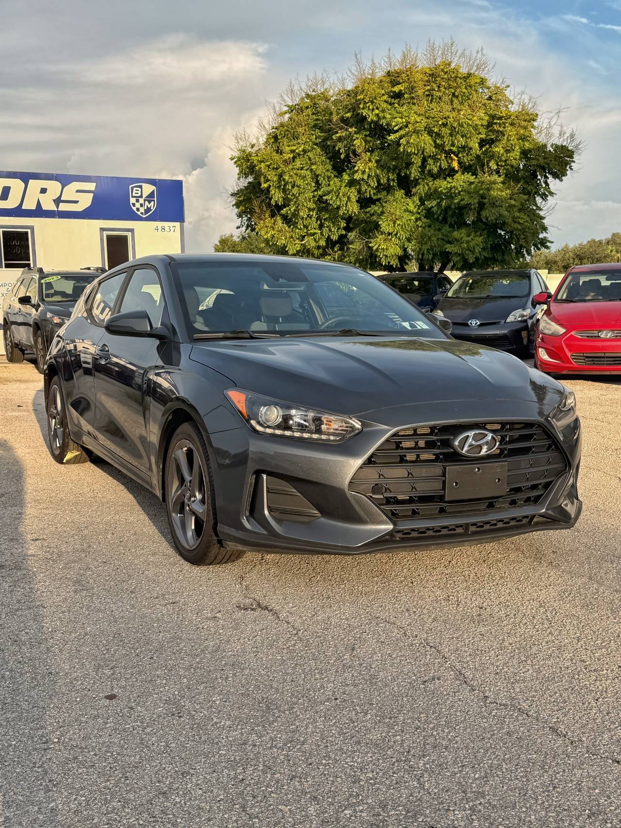 Hyundai Veloster